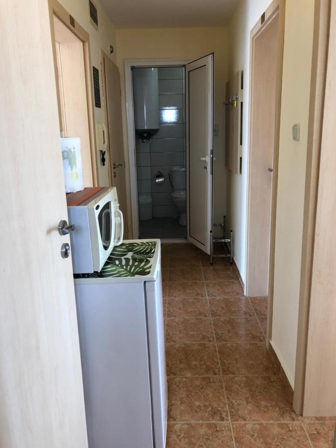 Borko Guest House Primorsko Buitenkant foto