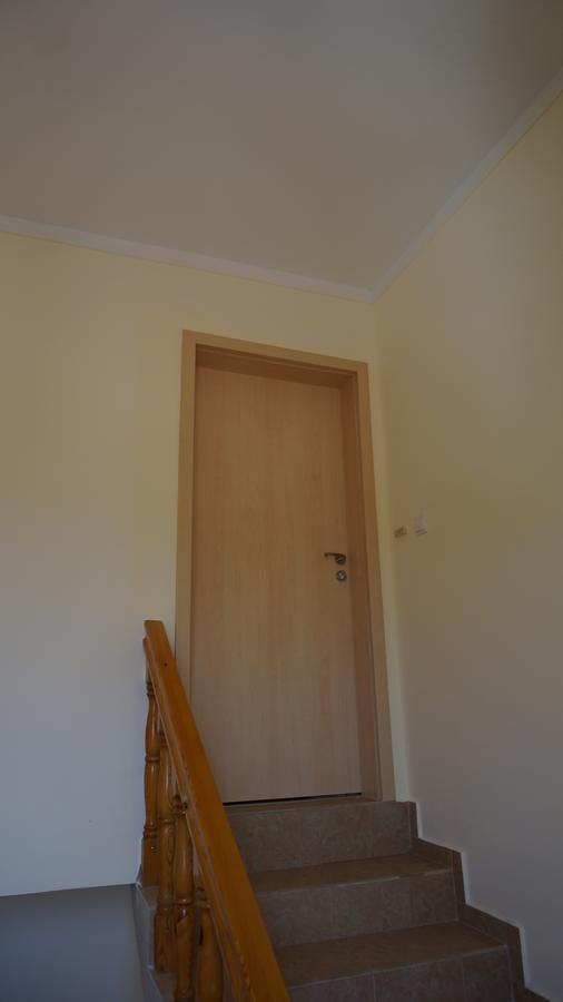 Borko Guest House Primorsko Buitenkant foto